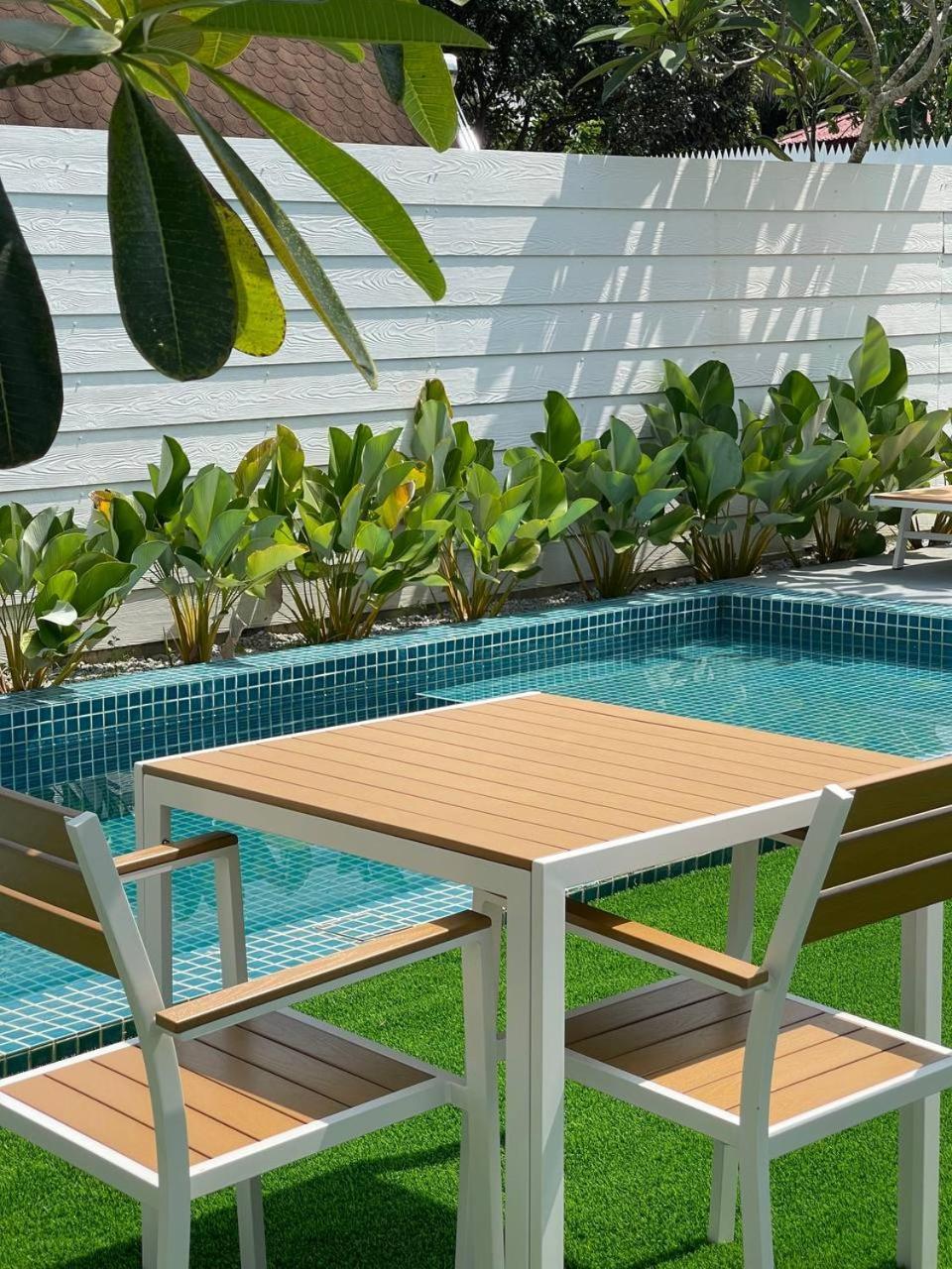 Found Mansion Hotell Pantai Cenang  Exteriör bild