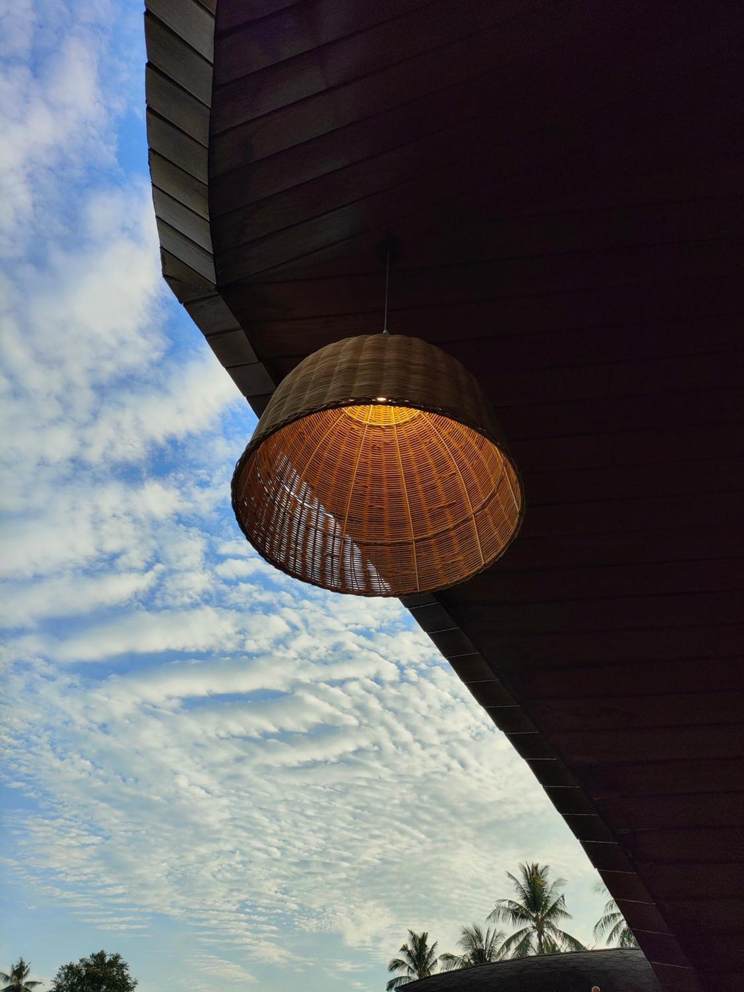 Found Mansion Hotell Pantai Cenang  Exteriör bild